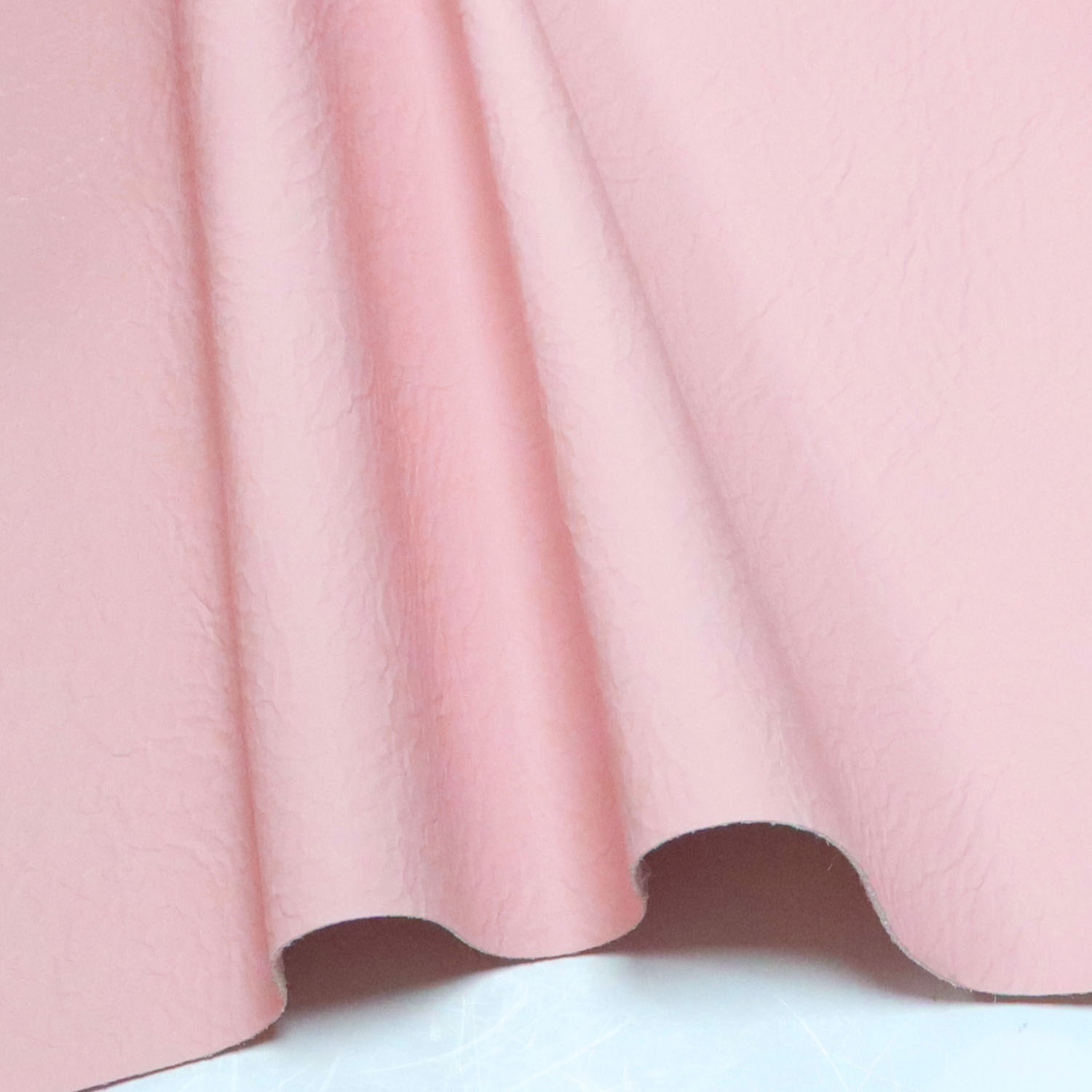 Kulit microfiber kanggo sepatu lan tas