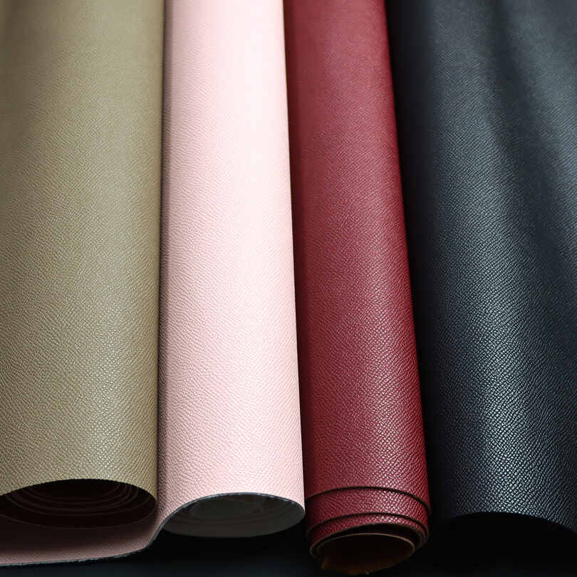 Kain Tas Sepatu Kulit Sintetis Pola Cross PU